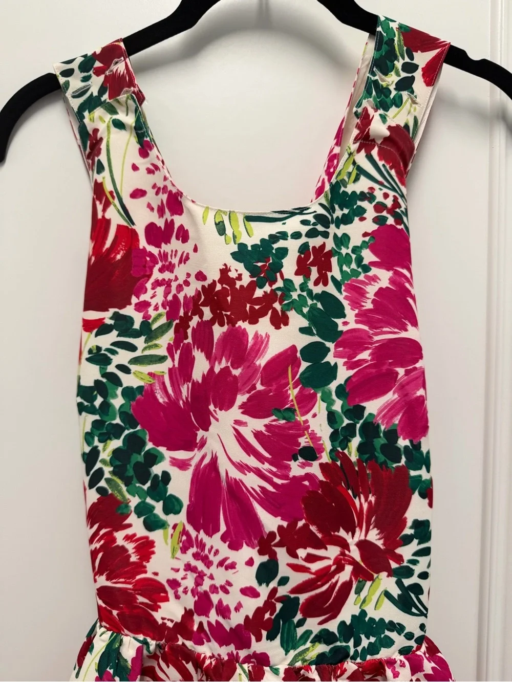 NWT Vineyard Vines Cross Back Floral Dress in Pink, Red & Green